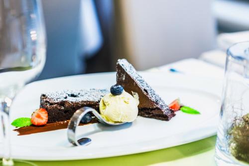 Hotel Panorama - image 11