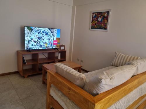 One-Bedroom Apartment image 5
