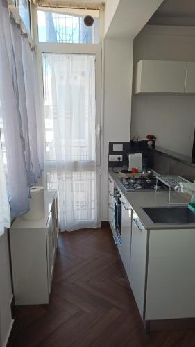 Appartamento moderno con vista sul verde 2 fermate da San Pietro, Roma (foto 7)