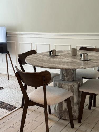Stylish Apartment with Rooftop in Trendy Vesterbro, Copenhague (photo 4)