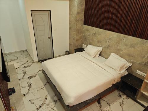 The Ooty Suites in Ooty Racecourse