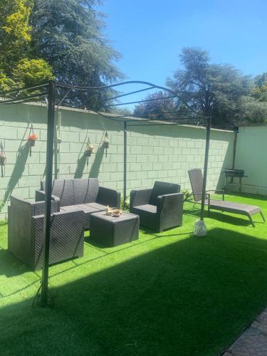 Udvendig, Casa con Giardino in Seregno