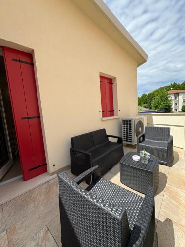 Casa Laguna Escape 3