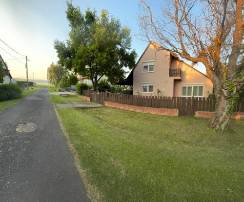 A szálláshely kívülről, Villa Fortuna Balatonberény (Villa Fortuna Balatonbereny) in Balatonberény