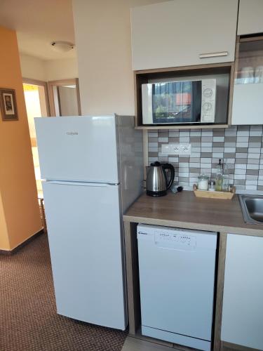 Demanova 238 in Demanova