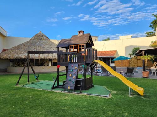 ทัศนียภาพ, Hotel Argento in กูเอร์นาวากา