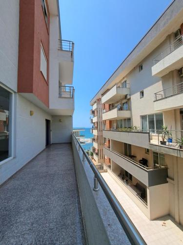 Blue32, Sarandë (fotografie 7)