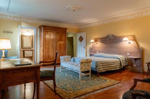 Chateau De Picomtal – Crots, VT