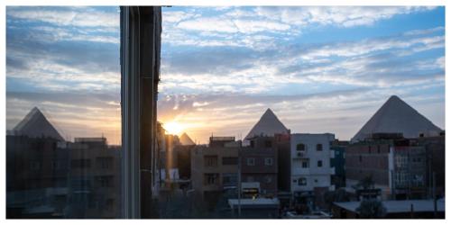 Hassan Pyramids Hotel&Rooftop in Giza