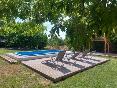 ทัศนียภาพภายนอกโรงแรม, Szárcsa Apartman Sarud (Szarcsa Apartman Sarud) in ซารุด