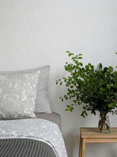 Bright apartment, 3 bedrooms, 3 double beds, free parking, Riga (photo 7)