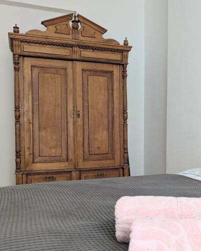Bright apartment, 3 bedrooms, 3 double beds, free parking, Riga (photo 9)