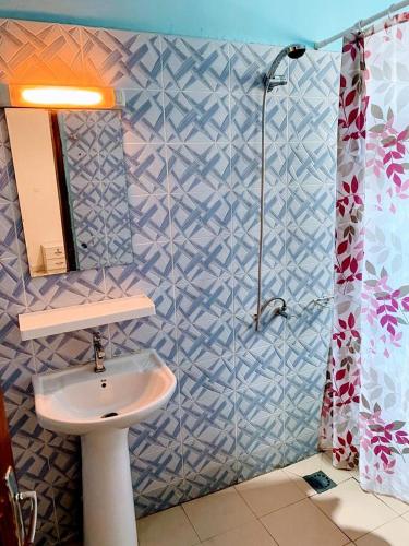 Appartement T1 bis au centre de Dakar in Medina