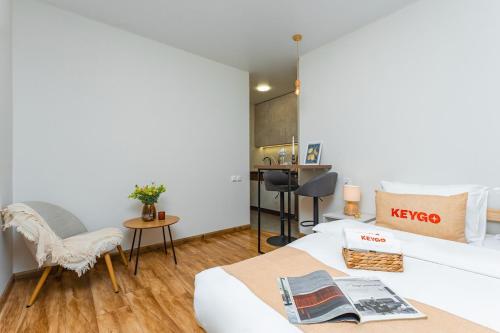 Studio KeyGo #0168 is the key to the center of Yerevan