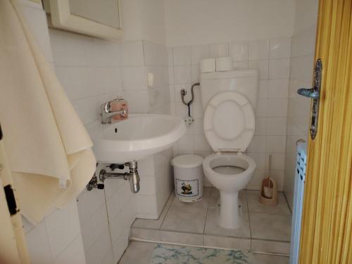 Three-Bedroom Apartment image 8