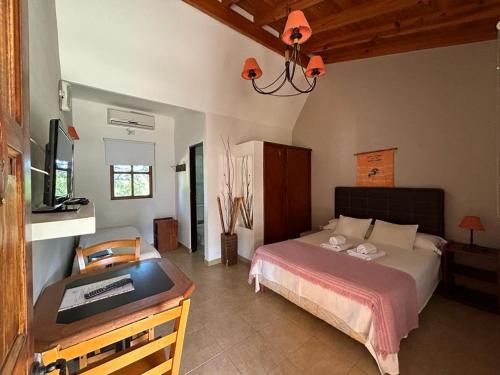 Hosteria Manantial de Carpintería (Hosteria Manantial de Carpinteria) in Carpinteria