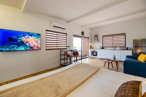 One-Bedroom Apartment image 10