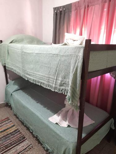 4-Bed Mixed Dormitory Room image 5