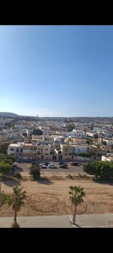 Sunny Coastal Stay Stunning Views in Charaf