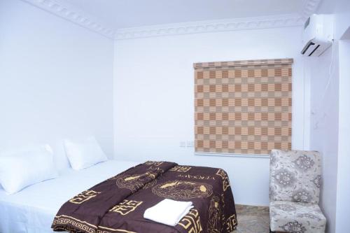 High-Con Hotel and Suites