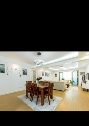 Home far from home in Woodley