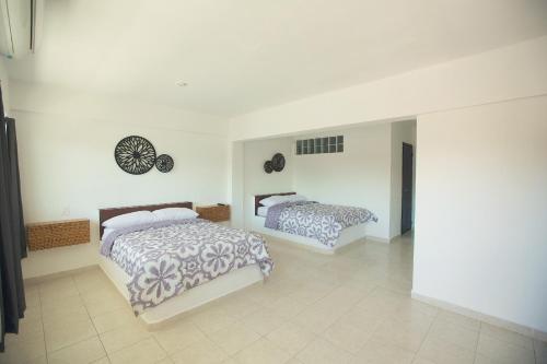 Hostelito Chetumal Hotel + Hostal