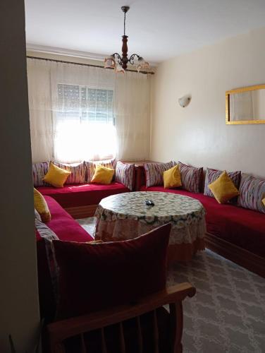 Appartement bien équipé propre et bien meublée