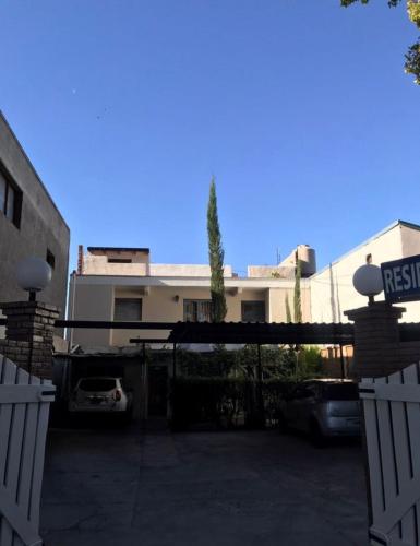 숙소 외관, Hotel Residencial Independencia in 산 라파엘