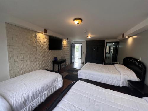 Hostería El Prado (Hosteria El Prado) in Iбарра