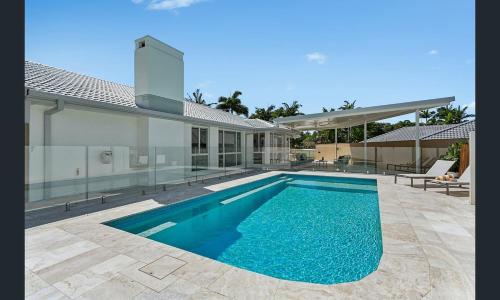 Family retreat in Burleigh in Burleigh Waters