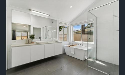 Family retreat in Burleigh in Burleigh Waters