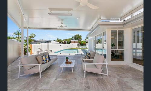 Family retreat in Burleigh in Burleigh Waters