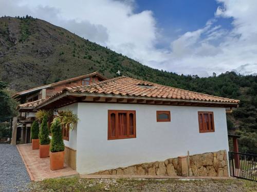 Casa Bahu Campestre in Cucaita