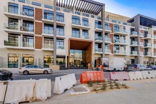GLOBALSTAY Stylish Apt - Pool, Gym, Free Parking - Elysee 3, Дубай (фото 3)