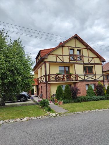 Demanova 238 in Demanova