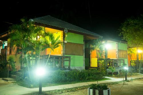 Everest Resort Koh Samui in Mae Nam