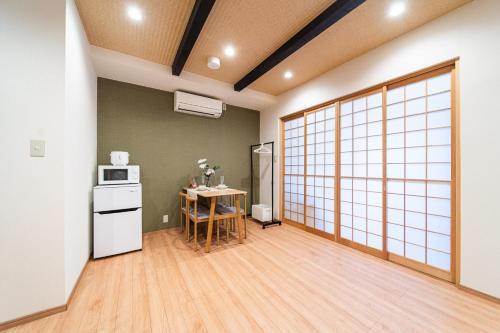 夏様小倉町 Convenient house, private house, 5-minute walk from Nijo station