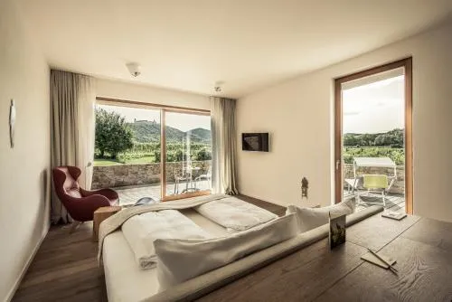 MALAT Weingut und Hotel in Furth, Österreich