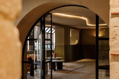 Hotel & Restaurants - Maison Chabran in Pont-de-l'Isere