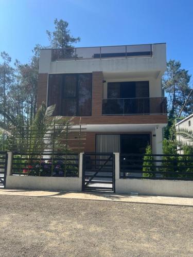 NinosVilla (ShekvetiliKaprovani) 70м до моря