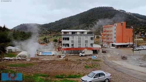 kaplıca oteli in Çoturtepe