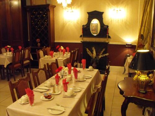 อาหารและเครื่องดื่ม, Myles Creek in คิลกี