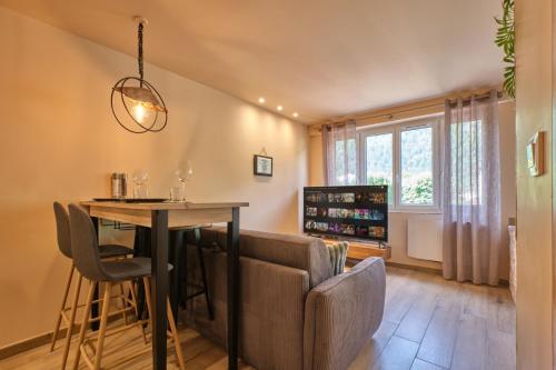 Facilities, Scandinavian Suite - Private Spa and Sauna in Nantua