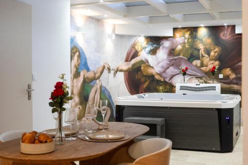 Saintly Chapelle in La Mothe-Saint-Héray