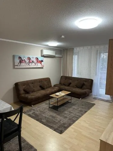 Zentral Stilvolle zwei Zimmer Wohnung in Niederdorla, Deutschland