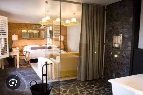 Concierge Hotel — rental in 36 Saint Mary's Avenue, Durban ZA, 4001