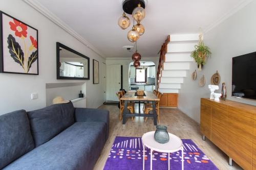 3BR Villa with Garden & Terrace in Kadikoy, Istanbul (Foto 9)