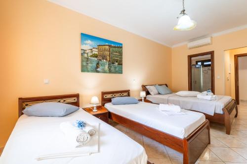 Hotel Eirini, Gliki (photo 10)
