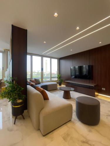Deluxe Apartment - Cairo Tower - Nile View, Káhira