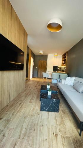 IBF Lake Suite in Sveti Stefan